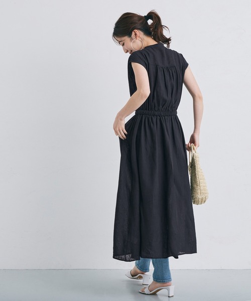 coca（coca）（コカ）の「リネンスタンドカラーシャツワンピース（シャツワンピース・レディース・ブラック/ベージュ・SHORT/LONG）」の10枚目の写真