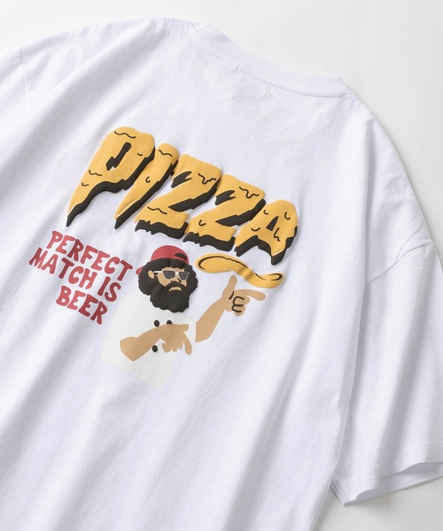 make a ray!（メイク ア レイ！）の「ジェントルマンイラスト「PIZZA&EIGHT BALL」 ワンポイント＆バック発泡プリントデザイン オーバーサイズ 半袖Tシャツ/ビッグシルエット/ USAコットン（Tシャツ/カットソー・メンズ・ブルー/オレンジ/オフホワイト/ブラック/ネイビー/ホワイト・M/L）」の2枚目の写真