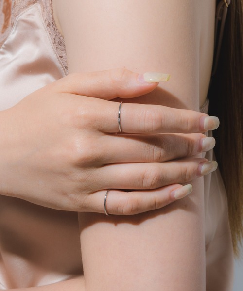 muku（ムク）の「金属アレルギー対応 ワンポイントジルコニアストーンリング/サージカルステンレス/316L（リング・レディース・シルバー/ゴールド/シャンパン・11/9/7/13）」の14枚目の写真