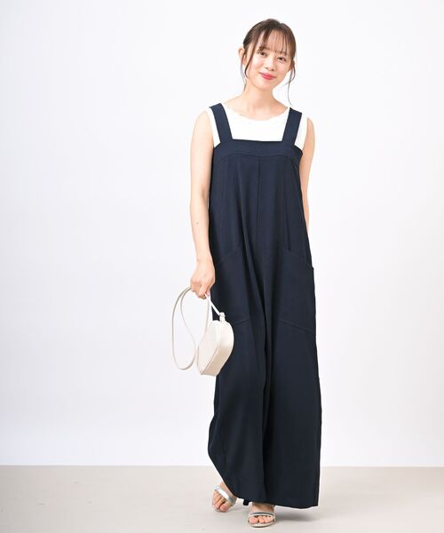 rps（アールピーエス）の「ワイドサロペット（サロペット/オーバーオール・レディース・アイボリー/ネイビー/ブラック・フリー）」の6枚目の写真