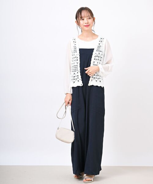 rps（アールピーエス）の「ワイドサロペット（サロペット/オーバーオール・レディース・アイボリー/ネイビー/ブラック・フリー）」の7枚目の写真