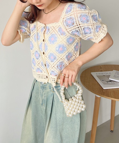 【Chloe】フラワー クロシェ編み スライド セール】クロシェ編みフラワー柄半袖トップス(Tシャツ