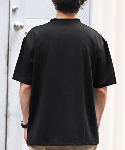 LUXSTYLE(ラグスタイル)の「梨地カラー切替BIGTシャツ(Tシャツ/カットソー・メンズ・ブラック×ホワイト/ホワイト×ブラック/ホワイト×ブルー/ホワイト×ライトグレー・L/M)」の5枚目の写真
