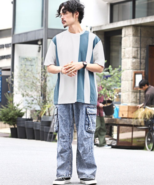 LUXSTYLE(ラグスタイル)の「梨地カラー切替BIGTシャツ(Tシャツ/カットソー・メンズ・ブラック×ホワイト/ホワイト×ブラック/ホワイト×ブルー/ホワイト×ライトグレー・L/M)」の17枚目の写真