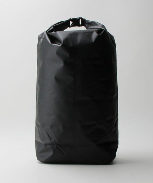 THE NORTH FACE(ザノースフェイス)の「<THE NORTH FACE> SUPER LIGHT DRY BAG 8L/バッグ(ドラムバッグ・メンズ・ブラック・FREE)」の3枚目の写真