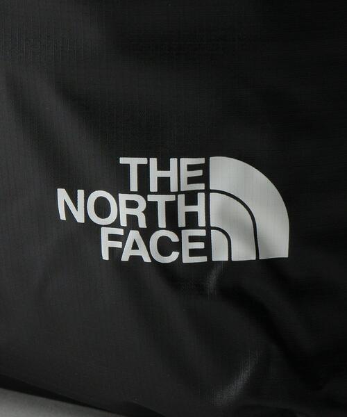 THE NORTH FACE(ザノースフェイス)の「<THE NORTH FACE> SUPER LIGHT DRY BAG 8L/バッグ(ドラムバッグ・メンズ・ブラック・FREE)」の8枚目の写真