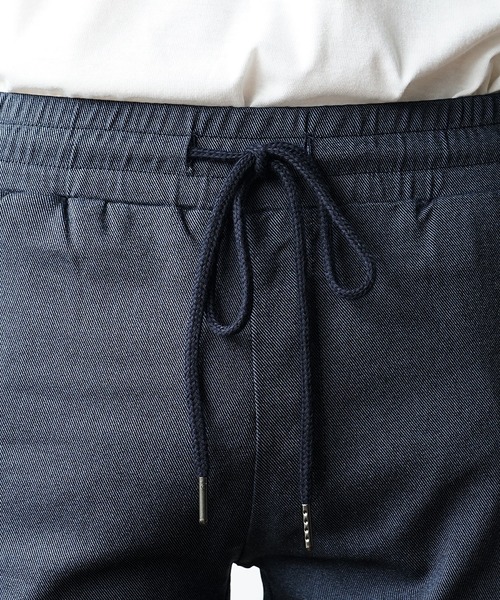 MinoriTY(マイノリティ)の「【MinoriTY】穿いて驚く超快適イージースキニーパンツ ストレッチパンツ テーパードパンツ メンズ 夏服(その他パンツ・メンズ・ブラック/チャコールグレー/ベージュ/ブルー/グレー・L/M/XL)」の21枚目の写真