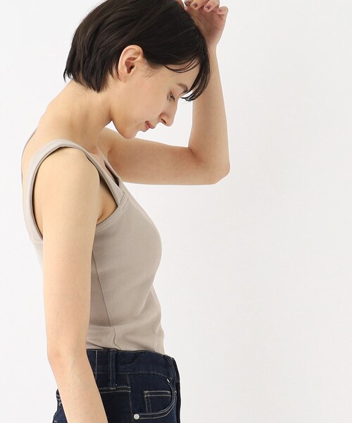 OPAQUE.CLIP（オペークドットクリップ）の「ワイドストラップキャミソール【洗濯機洗い可】（タンクトップ・レディース・ブラック/キャメル/オフホワイト・38/40）」の9枚目の写真