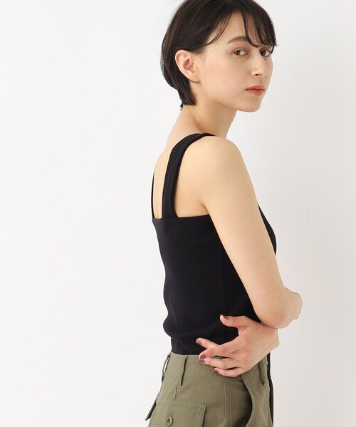 OPAQUE.CLIP（オペークドットクリップ）の「ワイドストラップキャミソール【洗濯機洗い可】（タンクトップ・レディース・ブラック/キャメル/オフホワイト・38/40）」の11枚目の写真