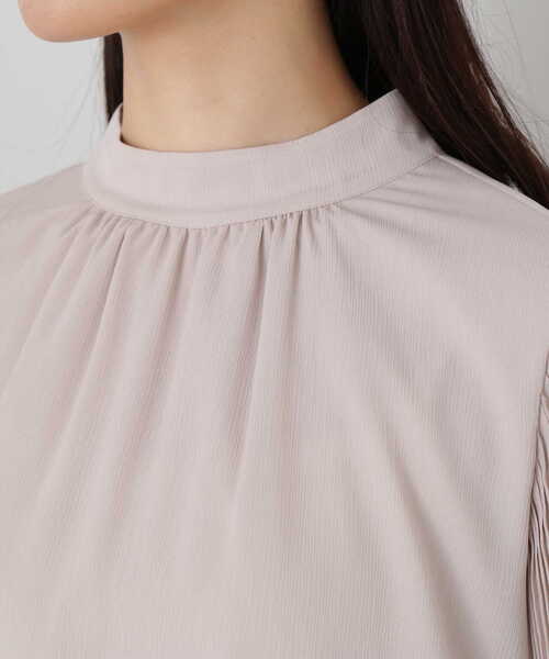 NATURAL BEAUTY BASIC（ナチュラルビューティーベーシック）の「◇楊柳プリーツスリーブブラウス（シャツ/ブラウス・レディース・グレイッシュベージュ/ダークブルー/ピンク/ベージュ系その他5・SMALL/MEDIUM）」の15枚目の写真