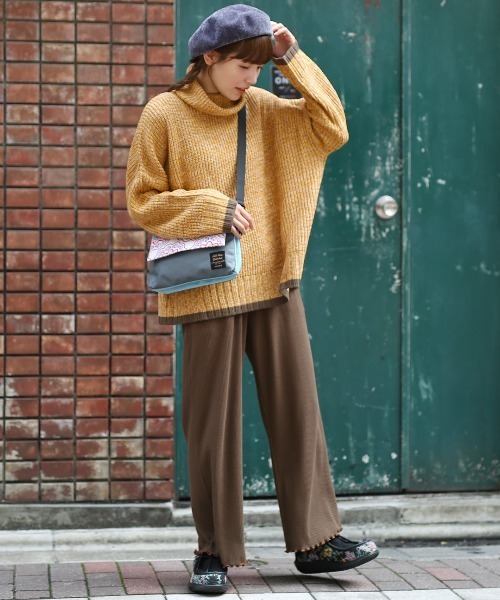 チチカカ（チチカカ）の「モールヤーンベレー帽（ハンチング/ベレー帽・レディース・ベージュ/オレンジ/チャコールグレー/ダークグリーン/イエロー/パープル・FREE）」の7枚目の写真