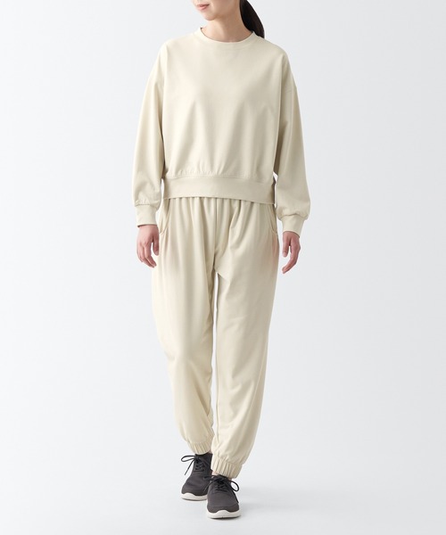 無印良品（ムジルシリョウヒン）の「〔MUJI WALKER〕ＵＶカット乾きやすいスウェットシャツ（スウェット・レディース・ライトグリーン/ライトイエロー/ダークグレー/アイボリー・L/XXL/M/XL/S/XS）」の5枚目の写真