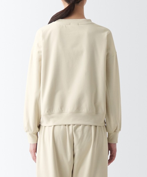 無印良品（ムジルシリョウヒン）の「〔MUJI WALKER〕ＵＶカット乾きやすいスウェットシャツ（スウェット・レディース・ライトグリーン/ライトイエロー/ダークグレー/アイボリー・L/XXL/M/XL/S/XS）」の7枚目の写真