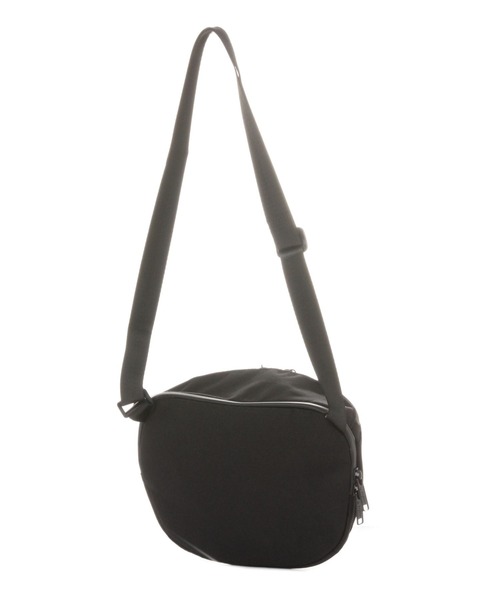 UNIVERSAL OVERALL（ユニバーサルオーバーオール）の「【UNIVERSAL OVERALL(ユニバーサル オーバーオール)】別注ミニショルダーバッグ（ショルダーバッグ・メンズ・ブラック/ベージュ/チャコール・FREE）」の6枚目の写真