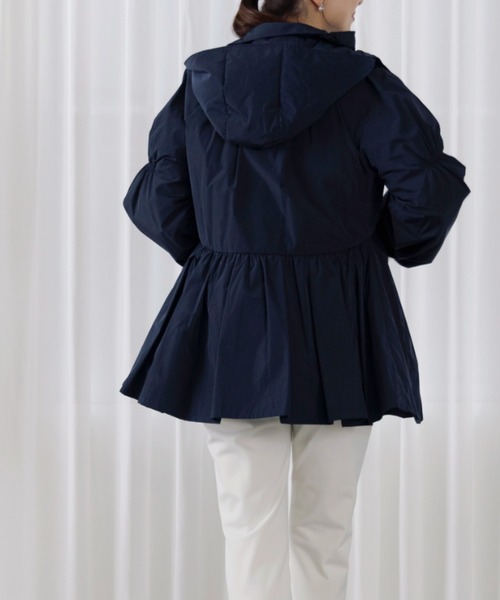 フード付きブラック ベスト ギャザー付き ソーノ SONO SALE [30%OFF