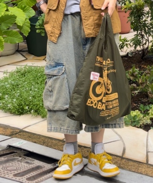 WudgeBoy(ワッジボーイ)の「college nylon eco bag(エコバッグ/サブバッグ・レディース・グレー/オレンジ/カーキ・FREE)」の3枚目の写真
