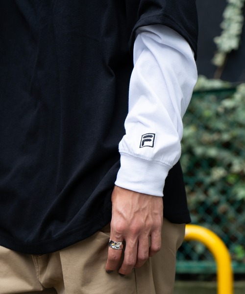 FILA(フィラ)の「【FILA/フィラ】フェイクレイヤード 胸ワンポイント刺繍 ロンT ドロップショルダー ストリート ビッグシルエット(Tシャツ/カットソー・メンズ・ブラック/ダークグリーン/ライトベージュ・MEDIUM/LARGE/X-LARGE)」の8枚目の写真