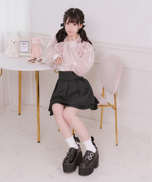 Pal elfy（パルエルフィー）の「フリルボウタイちゅるんブラウス