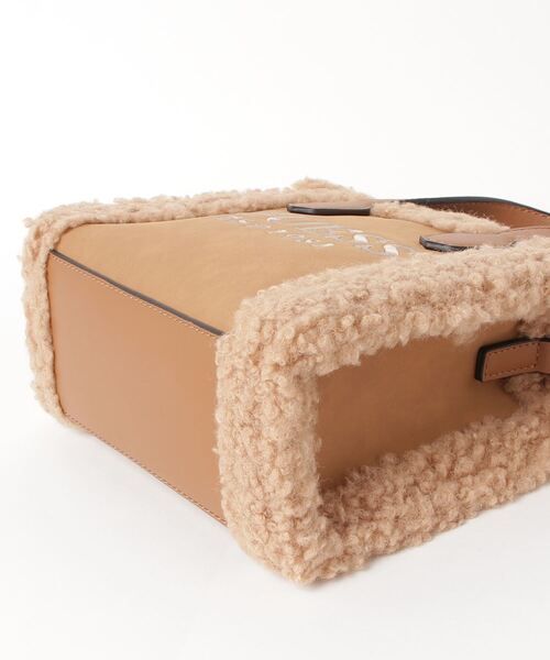 Guess(ゲス)の「SILVANA 2 Compartmnt Mini Tote トートバッグ レディース(トートバッグ・レディース・ブラウン・ONE SIZE)」の5枚目の写真