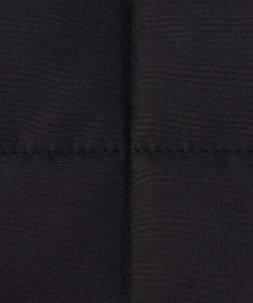 MONO COMME CA(モノコムサ)の「中綿キルトストール(ストール/ショール・レディース・ブラック/モカ・FREE)」の10枚目の写真