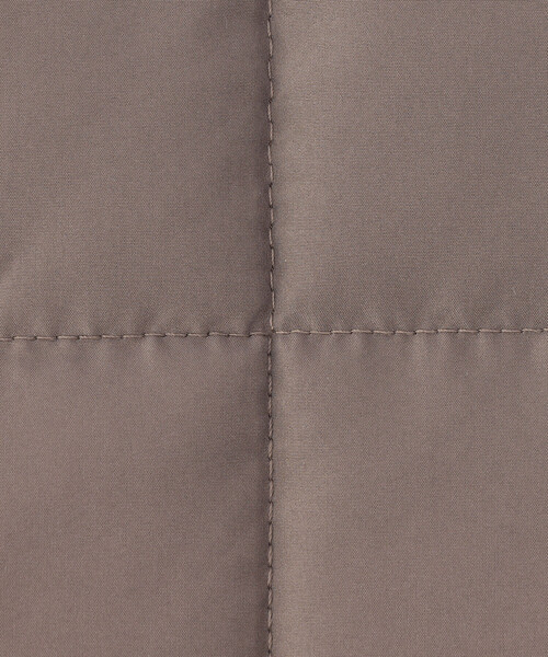 MONO COMME CA(モノコムサ)の「中綿キルトストール(ストール/ショール・レディース・ブラック/モカ・FREE)」の3枚目の写真