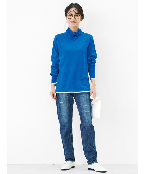 Live in comfort(リブインコンフォート)の「リブ イン コンフォート 一枚でもインナーにも!エアリーな着心地がうれしい カポック混素材のゆるやかタートルニットトップス(ニット/セーター・レディース・オフホワイト/ブルー/ブラック・LARGE/X-LARGE/MEDIUM/XX-LARGE/SMALL)」の4枚目の写真