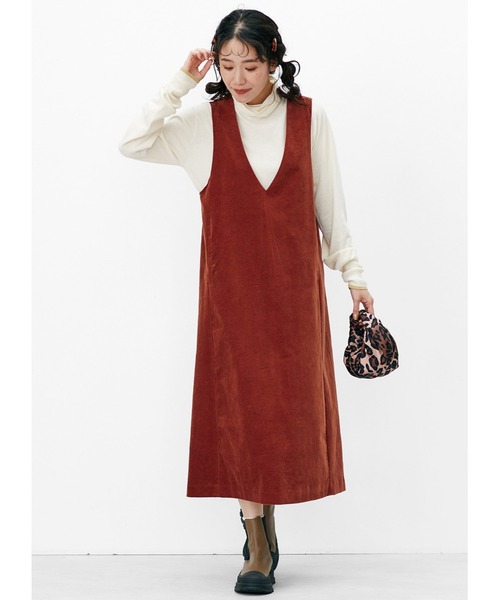 Live in comfort(リブインコンフォート)の「リブ イン コンフォート 一枚でもインナーにも!エアリーな着心地がうれしい カポック混素材のゆるやかタートルニットトップス(ニット/セーター・レディース・オフホワイト/ブルー/ブラック・LARGE/X-LARGE/MEDIUM/XX-LARGE/SMALL)」の11枚目の写真