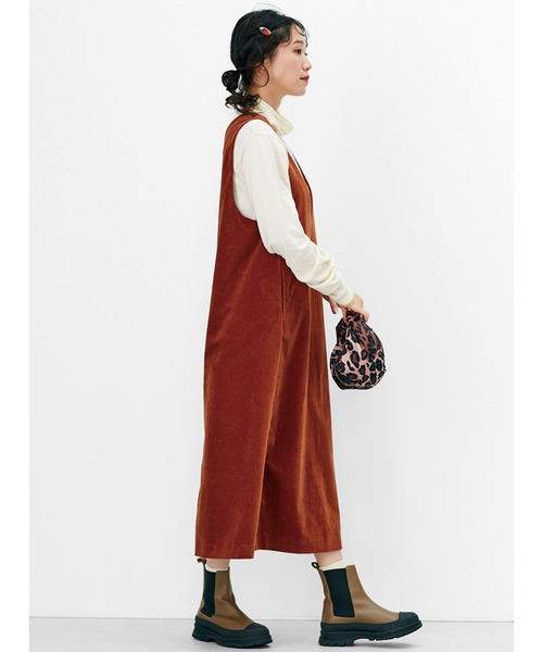 Live in comfort(リブインコンフォート)の「リブ イン コンフォート 一枚でもインナーにも!エアリーな着心地がうれしい カポック混素材のゆるやかタートルニットトップス(ニット/セーター・レディース・オフホワイト/ブルー/ブラック・LARGE/X-LARGE/MEDIUM/XX-LARGE/SMALL)」の12枚目の写真