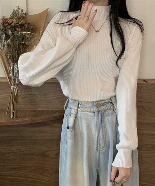 gossip!ロサンゼルス(ゴシップロサンゼルス)の「YUGA パフスリーブ ハーフタートルネックセーター(ニット/セーター・レディース・オフホワイト/レッド/ブラック/ピンク/グレー/ホワイト・FREE)」の13枚目の写真