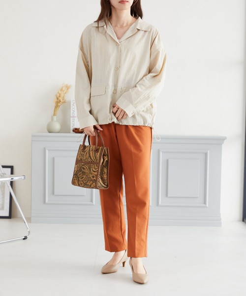 acro（アクロ）の「ドローコードライトシャツブルゾン/AC3315（ブルゾン・レディース・アイボリー/ブラック/グリーン・ﾌﾘ-）」の6枚目の写真