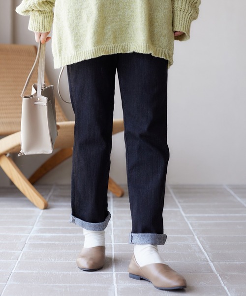 Viola e Viola(ヴィオラエヴィオラ)の「楽ちんゆったり裏起毛デニムレギンスパンツ(デニムパンツ・レディース・ネイビー/ブラック/ダークインディゴブルー/ワンウォッシュ/ダークブラック/キナリ・3L/5L/4L/L/LL/M)」の13枚目の写真