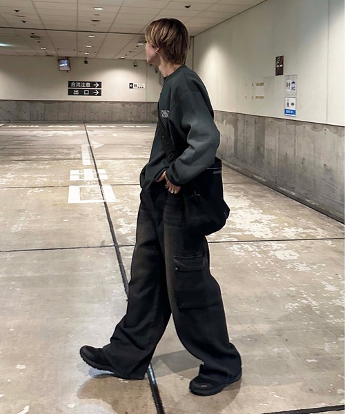 sedacle(セダクル)の「オーバーサイズ ブラストロゴプリントスウェット(スウェット・メンズ・ベージュ/ブラウン/チャコールグレー・LARGE/MEDIUM)」の15枚目の写真