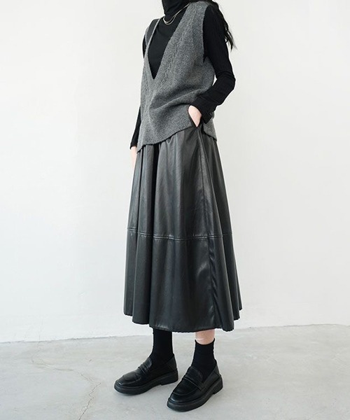 gossip!ロサンゼルス(ゴシップロサンゼルス)の「合成皮革 ハーフフレアスカート(スカート・レディース・ブラック/ブラウン/ダークブラウン・FREE)」の7枚目の写真