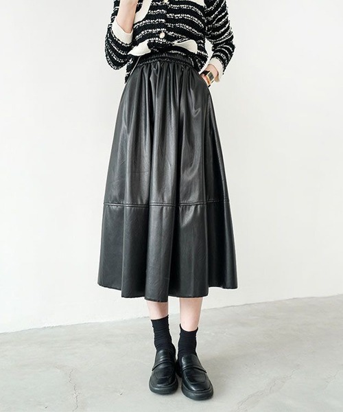 gossip!ロサンゼルス(ゴシップロサンゼルス)の「合成皮革 ハーフフレアスカート(スカート・レディース・ブラック/ブラウン/ダークブラウン・FREE)」の13枚目の写真