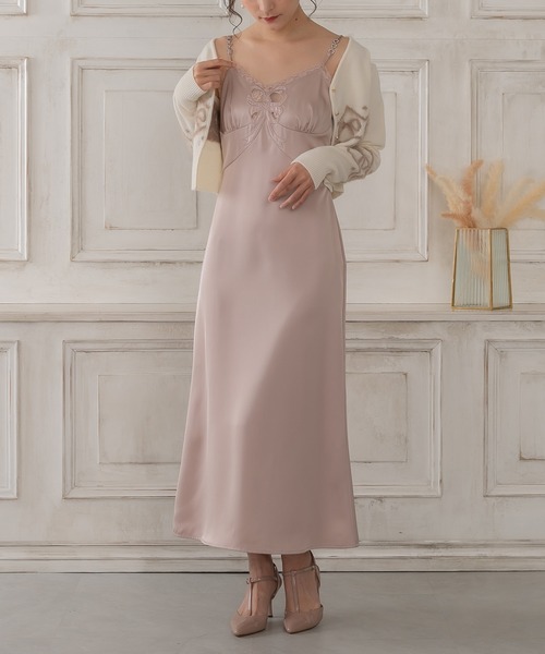 etre loin（エトルワン）の「リボン刺繍サテンキャミワンピース