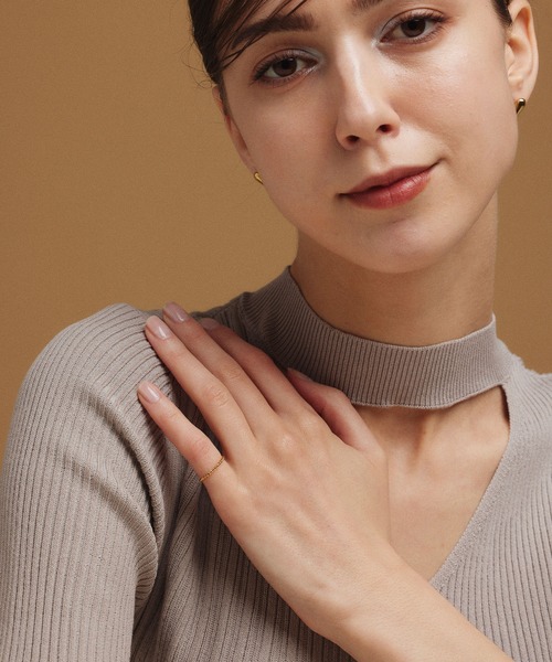 CENE（セネ）の「【CENE】セネ/ツイストピンキーリング（リング・レディース・ゴールド/シルバー・#5/#3/#1）」の5枚目の写真