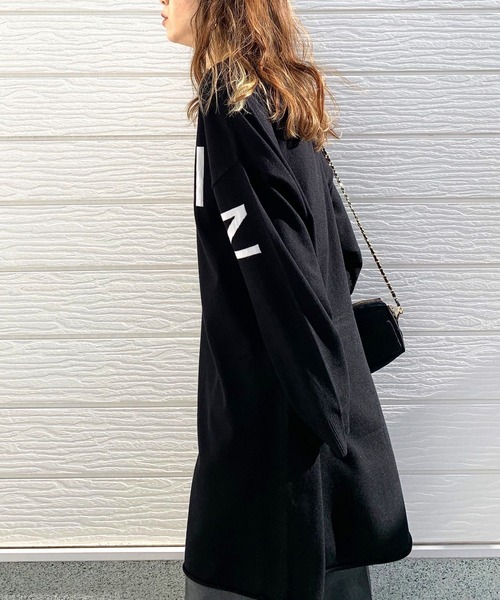 Q（キュー）の「オーバーロゴニット（ニット/セーター・レディース・ピンク/ライトグレー/ブラック・MEDIUM）」の12枚目の写真