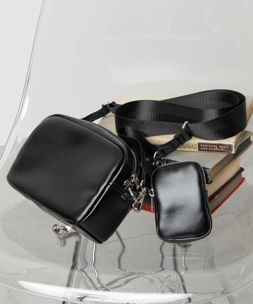 WEGO（ウィゴー）の「WEGO/ポーチ付きスクエアショルダー（ショルダーバッグ・レディース・ブラック/ホワイト/シルバー/ブラック系その他/その他2/その他1・FREE）」の8枚目の写真