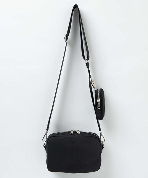 取り外し可能なシンプルスクエアショルダーポーチ 01_front_shoulder_bk_600x600_c