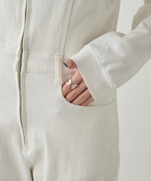 COLLAGE GALLARDAGALANTE（コラージュガリャルダガランテ）の「【OT】デニムイージーオーバーオール/Q.anos（サロペット/オーバーオール・レディース・ホワイト/ブラック・FREE）」の17枚目の写真