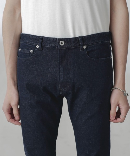 NANO universe（ナノユニバース）の「ライクラスキニーデニム（デニムパンツ・メンズ・ダークネイビー/ブルー・S/M/L/XL）」の9枚目の写真
