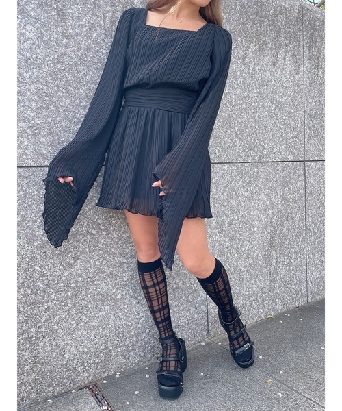 DURAS(デュラス)の「Pleated mini dress(ワンピース・レディース・ブラック/イエロー/ピンク・FREE)」の6枚目の写真