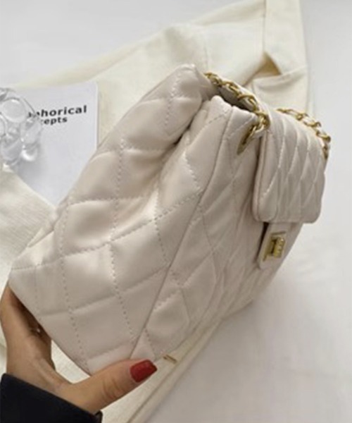 Miniministore(ミニミニストア)の「キルティング トートバッグ レディース鞄(トートバッグ・レディース・ベージュ/イエロー/ピンク/ブラック/アイボリー/ブルー・FREE)」の10枚目の写真