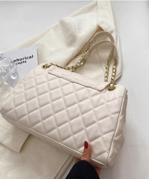 Miniministore(ミニミニストア)の「キルティング トートバッグ レディース鞄(トートバッグ・レディース・ベージュ/イエロー/ピンク/ブラック/アイボリー/ブルー・FREE)」の9枚目の写真