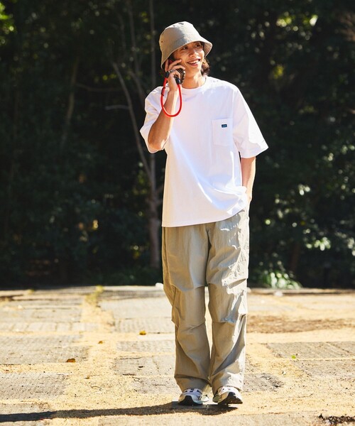 FREAK'S STORE（フリークスストア）の「限定展開 KAVU×FREAK'S STORE/カブー 別注 STORATECH ワンポイント刺繍 クルーネック ポケットTシャツ（Tシャツ/カットソー・メンズ・ホワイト/ブラック/ベージュ/ネイビー/ブラウン/その他9・SMALL/MEDIUM/LARGE）」の13枚目の写真