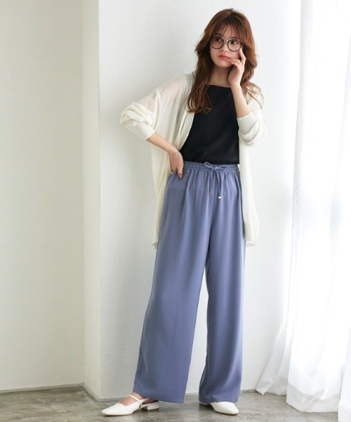 Pierrot（ピエロ）の「【ブラ紐隠し】リブタンクトップ スクエアネック（タンクトップ・レディース・オフホワイト/ブラック/グレー系その他/ネイビー/サンドベージュ・M/L）」の22枚目の写真