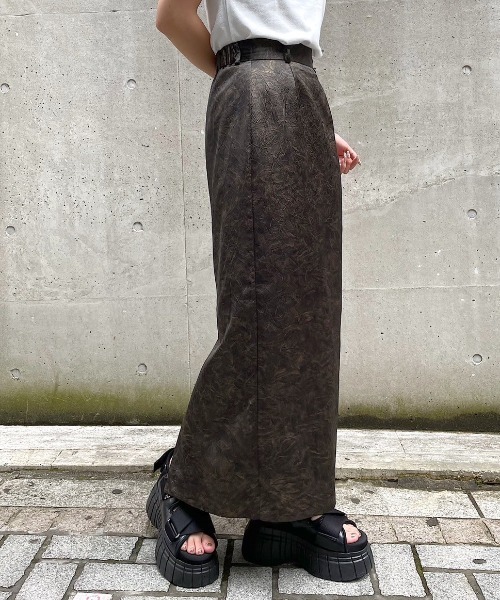 PAGEBOY（ページボーイ）の「キラキラワッシャーナロースカート（スカート・レディース・ブルー/チャコールグレー/ブラック・FREE）」の2枚目の写真