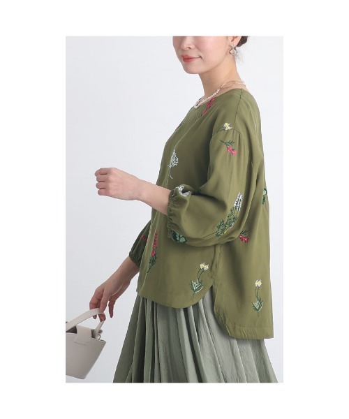 Sawa a la mode(サワアラモード)の「草花刺繍コットンブラウス(シャツ/ブラウス・レディース・グリーン・FREE)」の16枚目の写真