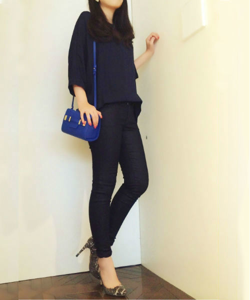 robbem（ロベム）の「【robbem】コーティングデニム（デニムパンツ・レディース・ネイビー/ブラック・25/24）」の14枚目の写真