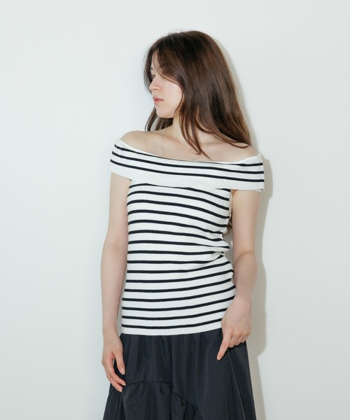 ROOPTOKYO(ループトウキョウ)の「オフショルダートップス 夏物 夏服(シャツ/ブラウス・レディース・ホワイト/ホワイト×ブラック/ブラック・FREE)」の13枚目の写真